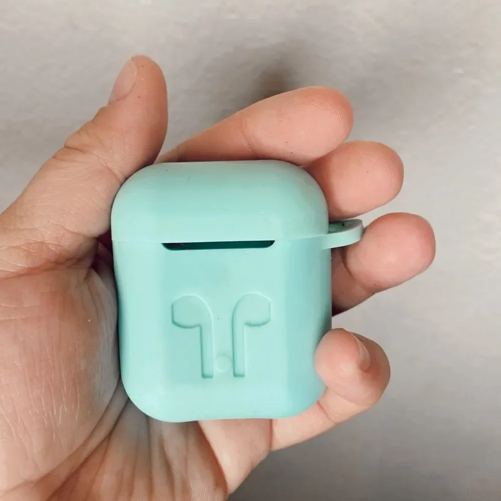 AirPods Case Menthol Color